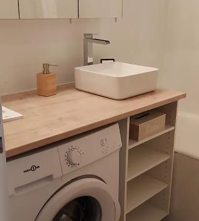 Face Estacade, Studio 4 Personnes Apartment *